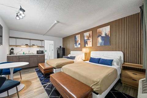 Central Studio w/ 2 Beds Near Broadway & BNA