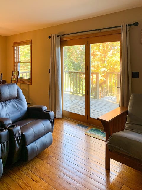 Scenic views in Serene Adirondack retreat