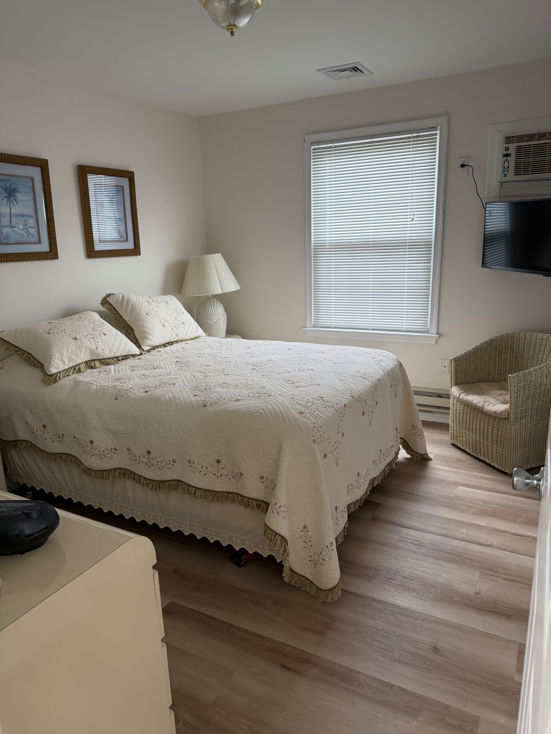 Bedroom 4 (2nd Floor)
