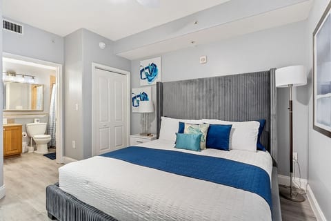 Master bedroom with a 1 king bed