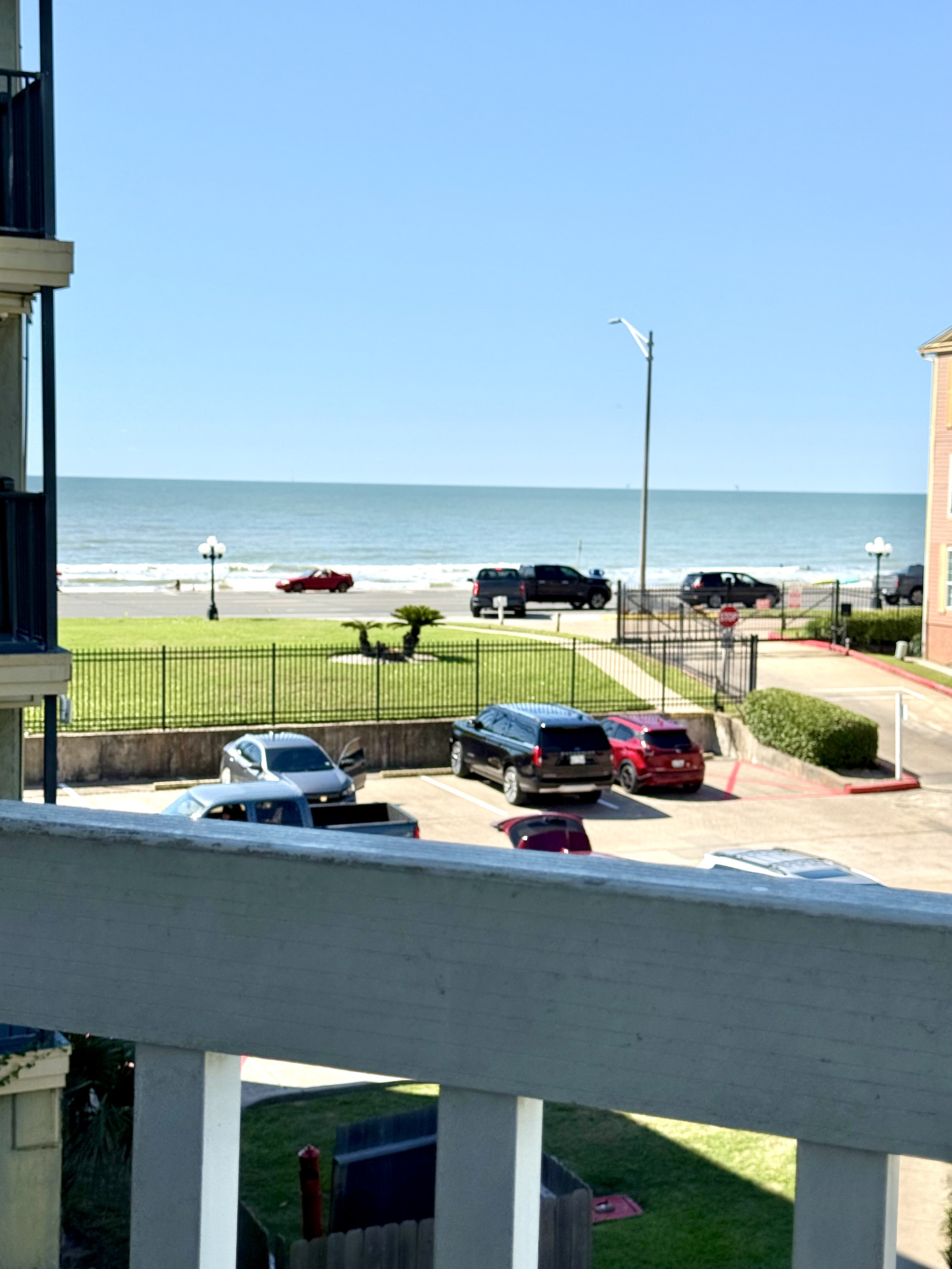 Watch the waves roll in!