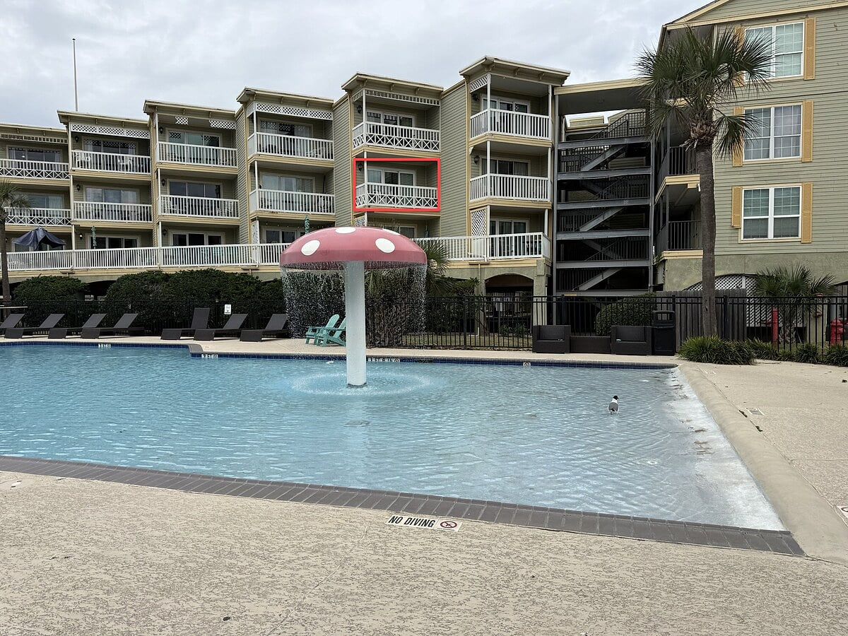 2nd angled unit from the front so some of the best views of the Beach and Ocean possible