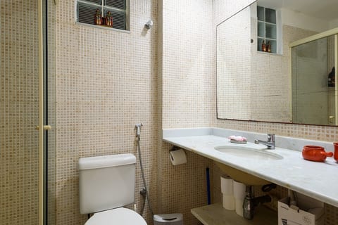 Ipanema / Copanema Washer & Wi-Fi | Apartment 107