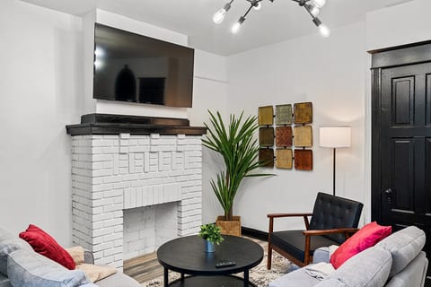 Welcome to our living room, where comfort meets style! Designed for relaxation and ideal for those seeking a long-term retreat. Your perfect space awaits! #HomeAwayFromHome #LongTermStay