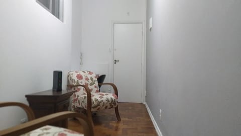 250m. from Ipanema Beach | Apartment 405