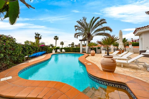 Premium Ocean View Villa El Duque +Private Pool