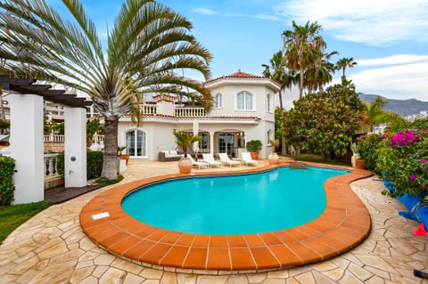Premium Ocean View Villa El Duque +Private Pool