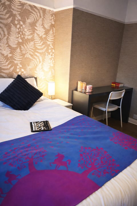 Stylish Skipton Retreat | Private Garden | Parking