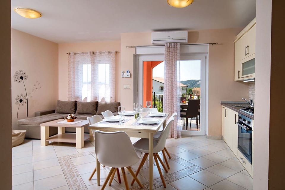 Apartments Mistral - Unit 378546-13 - Croatia