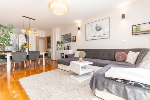 Villa Kala Entire Villa with Private Pool - Unit 378704-13