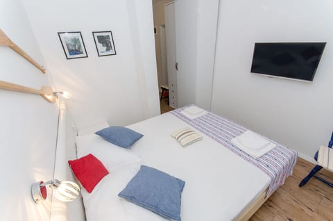 Apartments Beach House Paradiso - Unit 206620-16