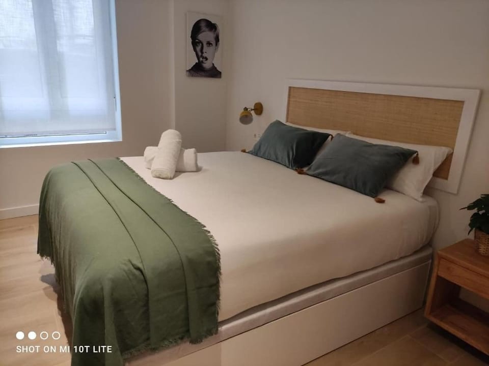 Txapitela Rooms - Perfect for 3 - Pamplona