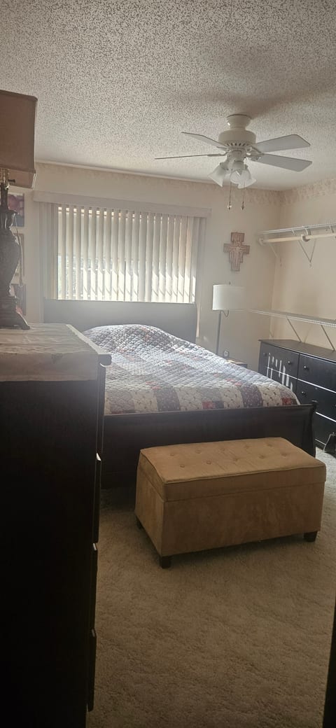 Quiet, 1 bedroom