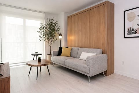 Modern City Stay 1BDRM w/2Beds +Parking & AC