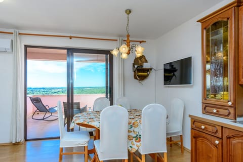 Apartment Nikola - Unit 378715-13