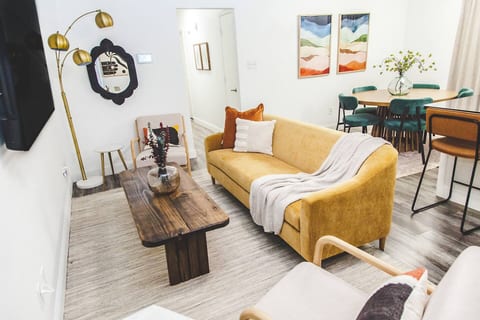 Fort Worth Chic Hideaway 2BR/2BA with Pool + Games | Sleeps 8