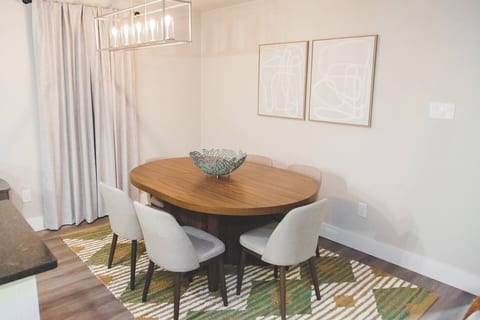 Fort Worth Modern Getaway 2BR/2BA with Pool + Games | Sleeps 6