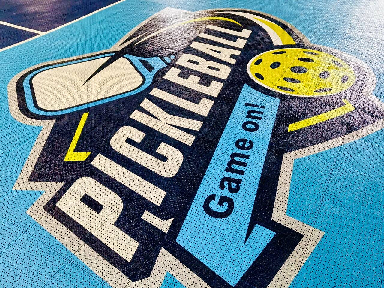 Pickleball Paradise • Near Universal/Lake • Games