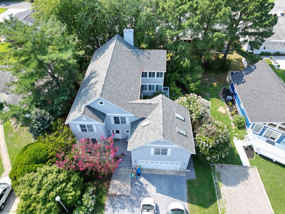 Walk to Beach, Pool, Golf, Dual Kitchen, Sleeps 25 - Bethany Beach