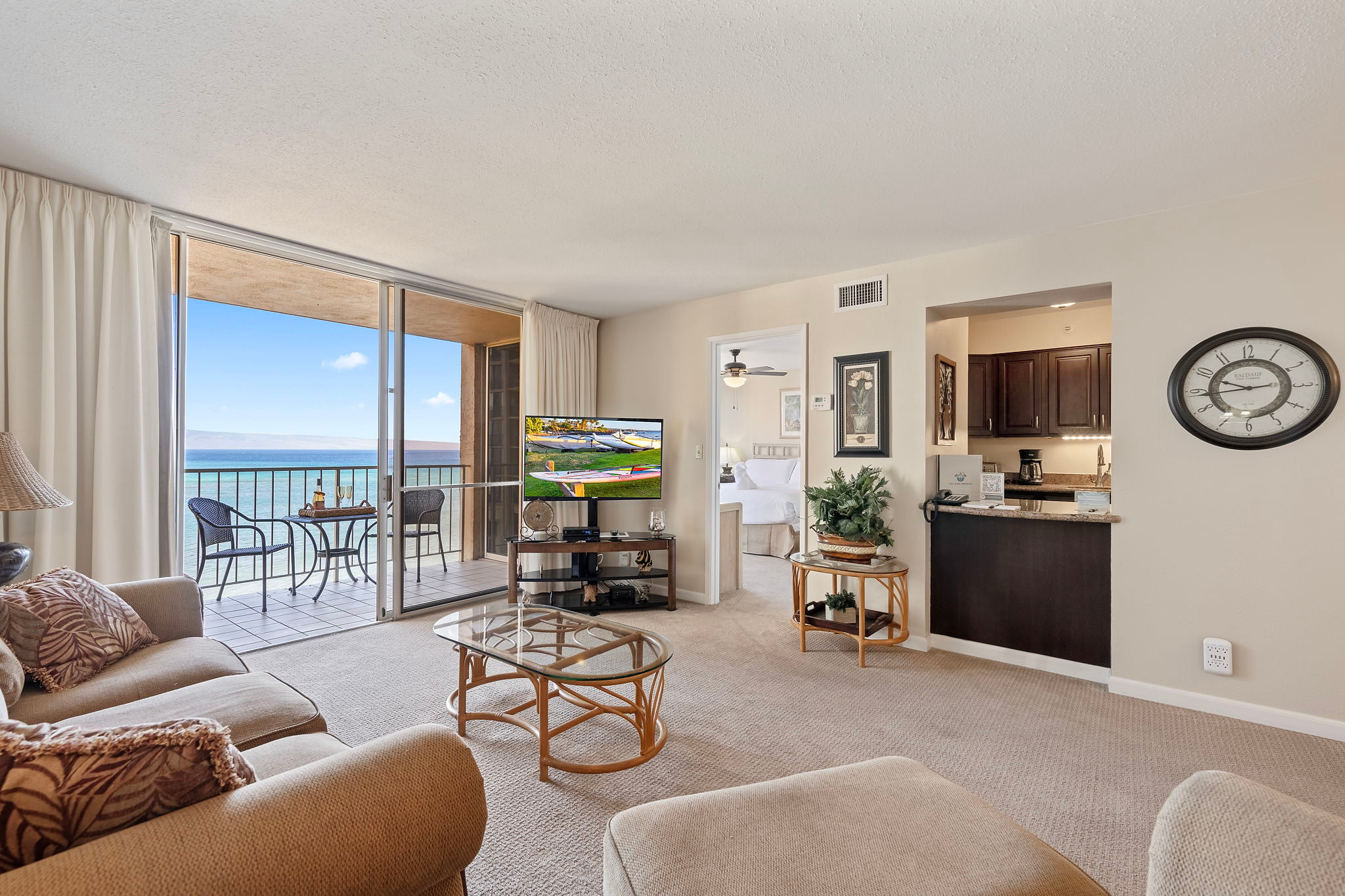 Royal Kahana 612