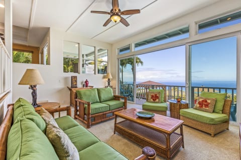Private Luxury w/Stunning Views
