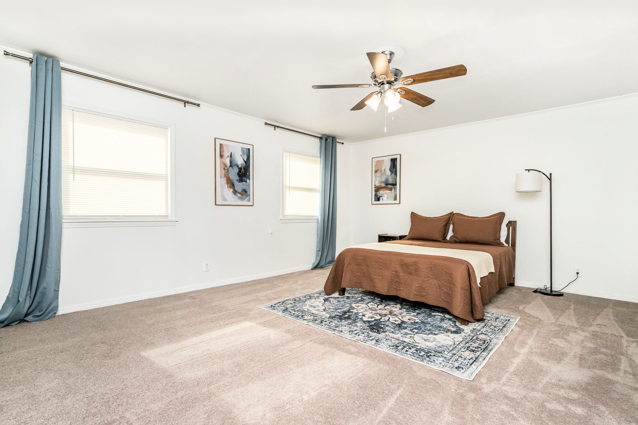 Bedroom 2 (upstairs)