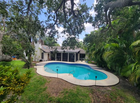 Tropical Paradise Canal Front Home