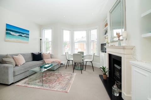 Beautiful Family Flat Fulham 3 Bedroom 2 Bathroom
