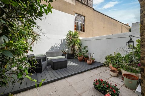 Maida Vale Garden Flat | BeeMyGuest®