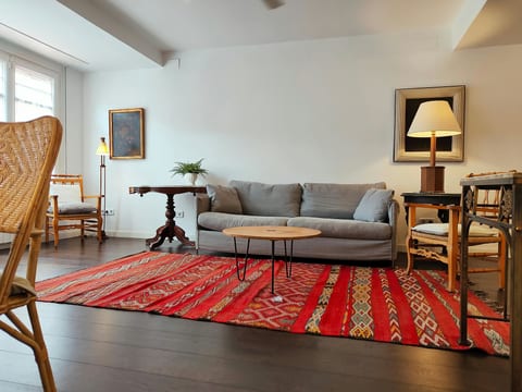 F3- Spacious 2 bedroom. Sarrià - Hospital Clinic