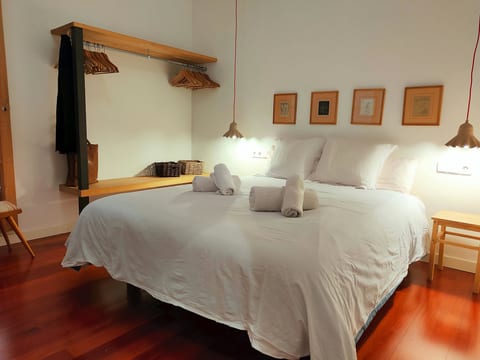 FS2 - Spacious 2 bedroom. Sarrià - Hospital Clinic