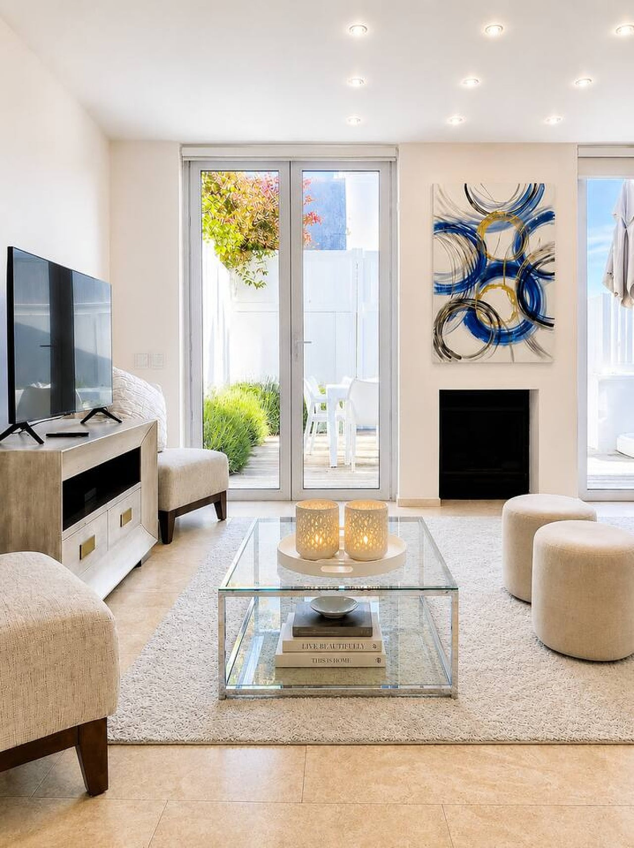 The Avenue Townhouse in Fresnaye