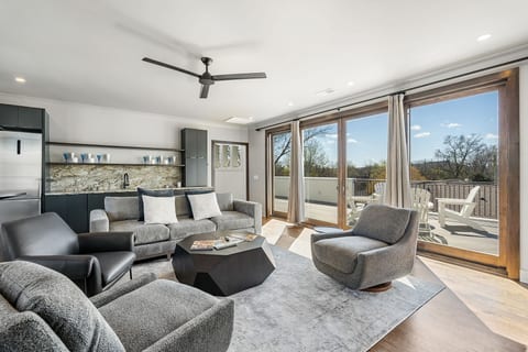 New! Nashville Luxury Rental