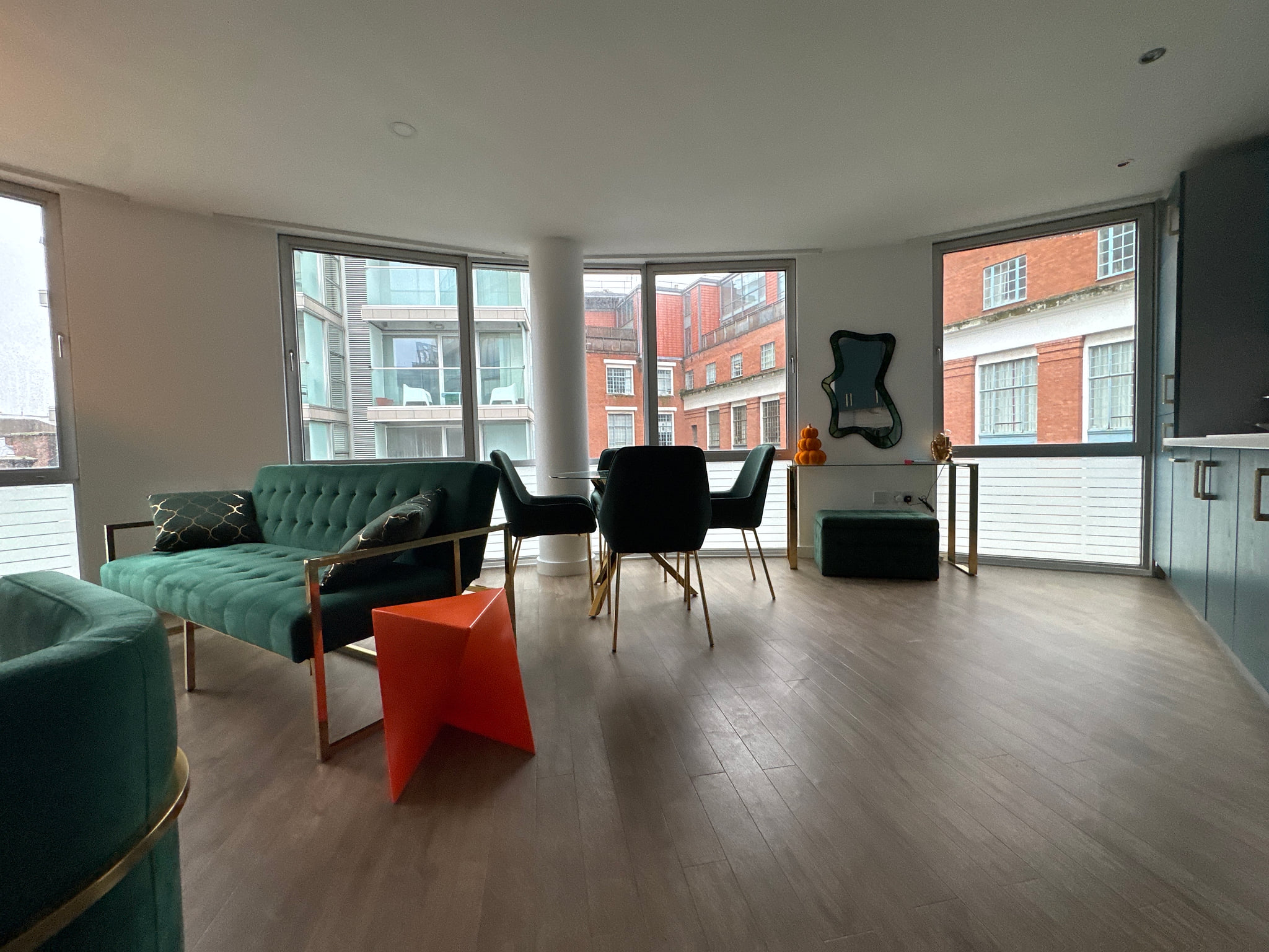 307 Hatton Garden 2-Bed Family Flat - Free Secure Parking