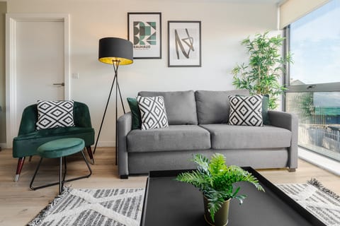 Richmond Row 2 Bed Apartment (203) | Secure Parking & EV