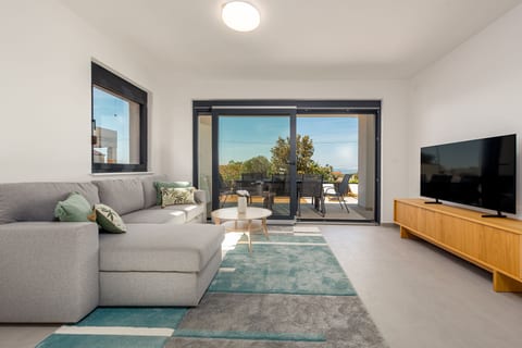 Apartments  Vir Horizon - Unit 378701-13