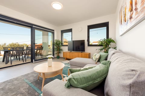Apartments  Vir Horizon - Unit 378703-13