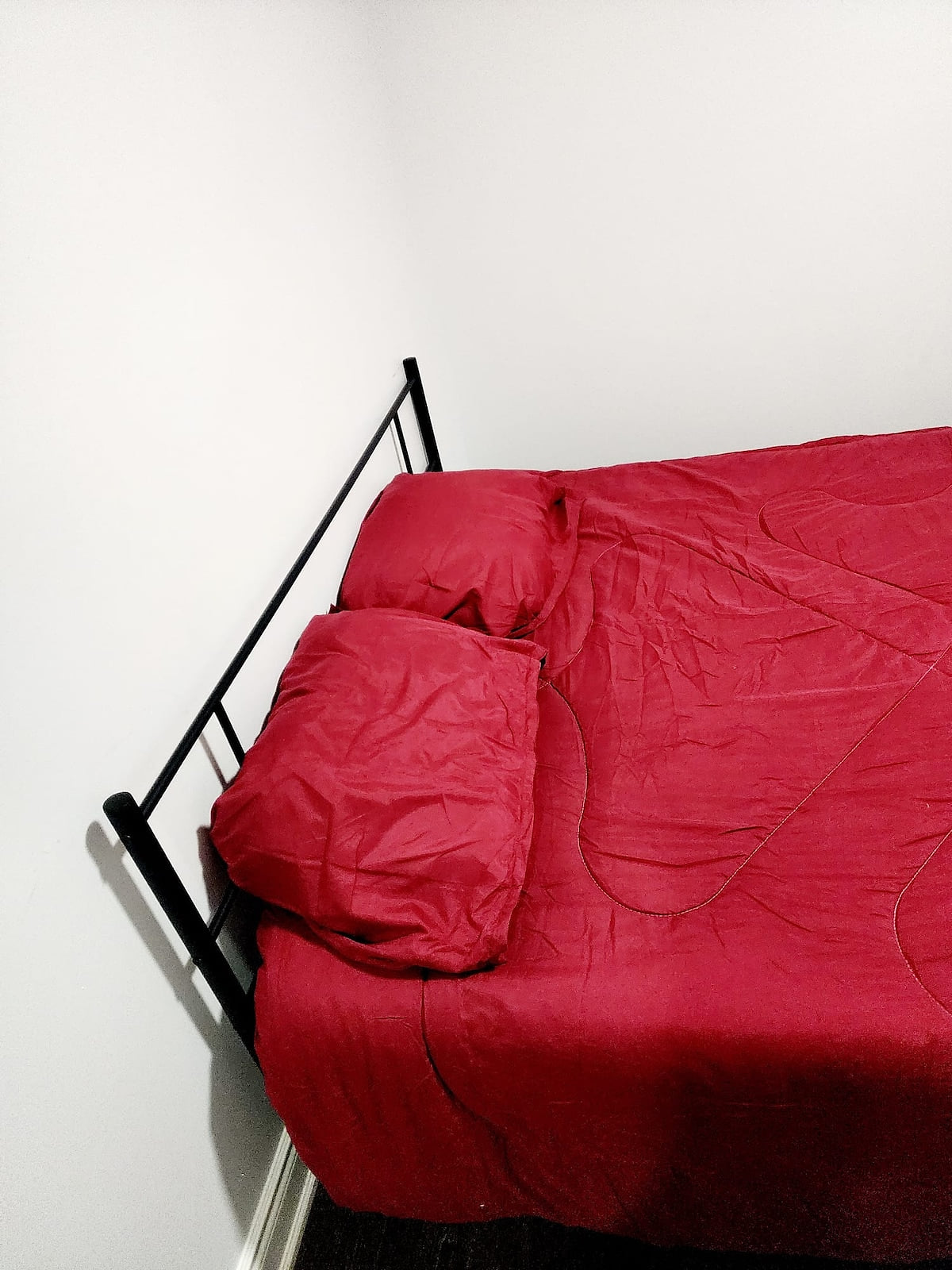 Luxury 1ROOM W/Wi-Fi AC Dogs & Kids OK, Toronto image 1
