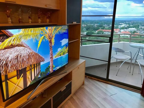 55 inch smart TV with paid Netflix account