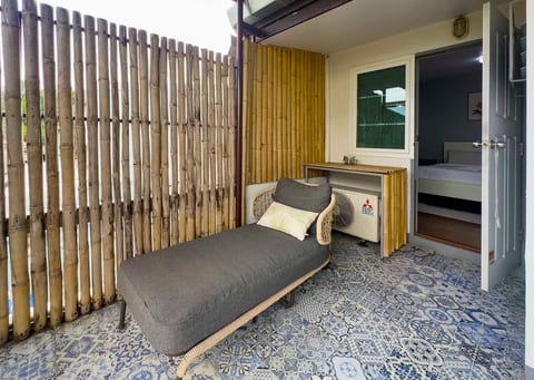 Cozy 3BR Townhouse Near Airport Suandok