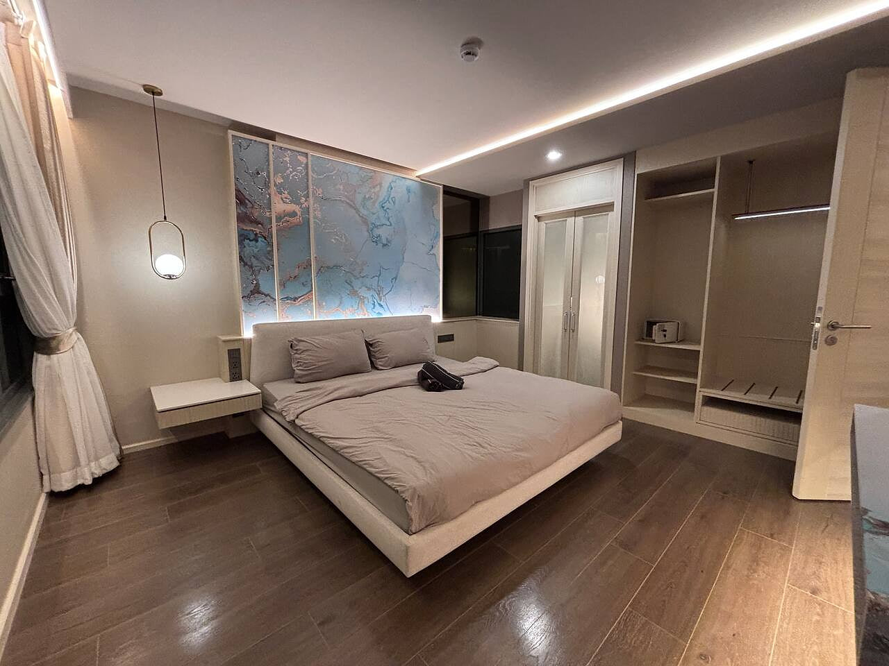 Bayphere Residence Private Beach  1 BR