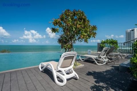 Bayphere Residence Private Beach 2 BR