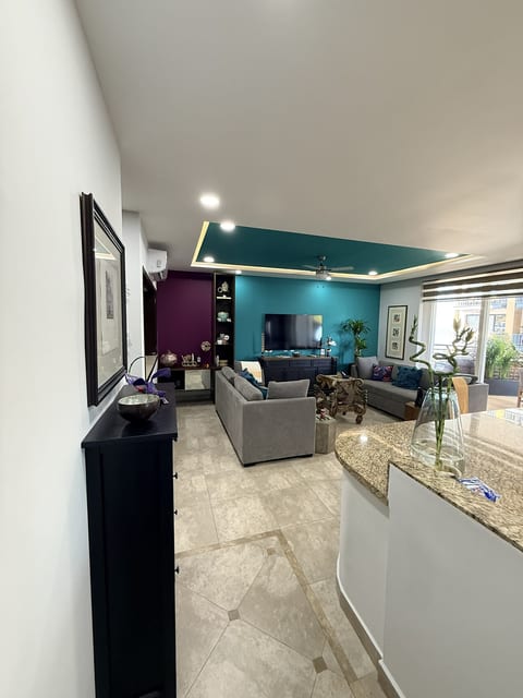 Luxury Signature by Pinnacle Condo | Zona Romántica