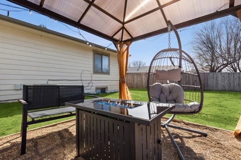 HotTub, Theater, King Duplex in West Wichita