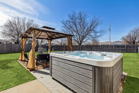 Unwind in our hot tub, relax under the gazebo, gather around the fire pit, or showcase your grilling skills! . For hot tub use, including seasonal temperatures and availability, please text us!