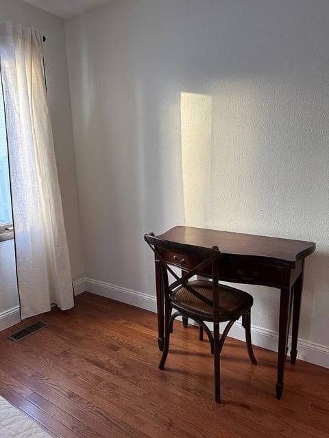 Sylvania Condo • Quiet Retreat • Near Metroparks