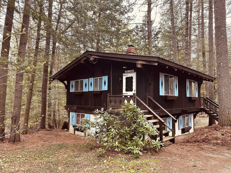 Riverfront Rustic Getaway - North Conway - Conway