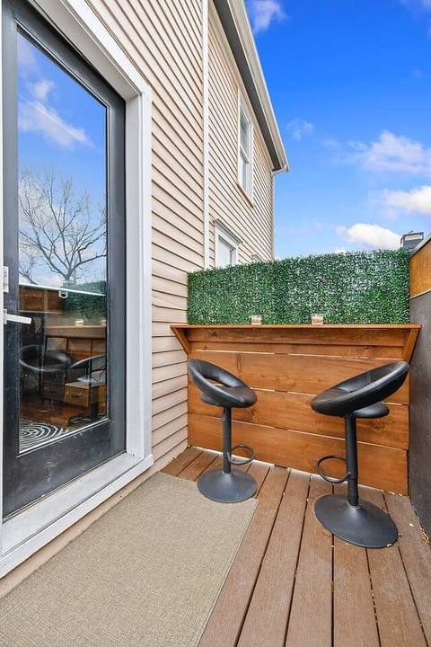 Outdoor bar to enjoy mountain views with a morning cup of coffee