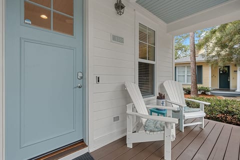"Sugar Pines" - NEW 3/3 in Laurel Grove w/ SprHost image 3