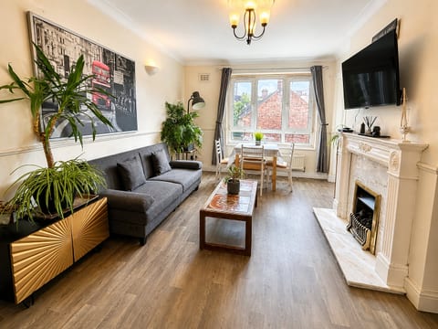 Brindley Place 3 rooms flat